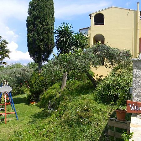 Villa Efterpi Kontokali Esterno foto