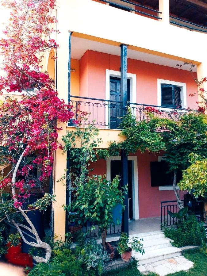 Villa Efterpi Kontokali Esterno foto