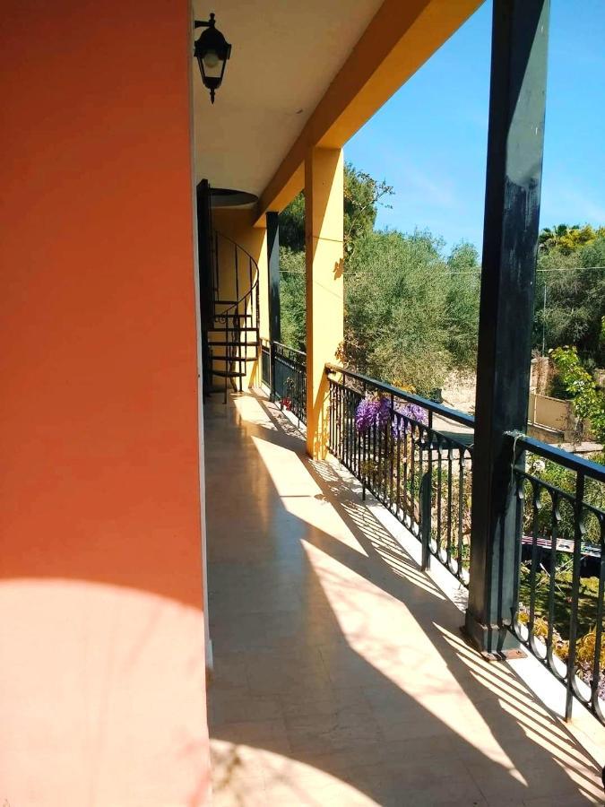 Villa Efterpi Kontokali Esterno foto