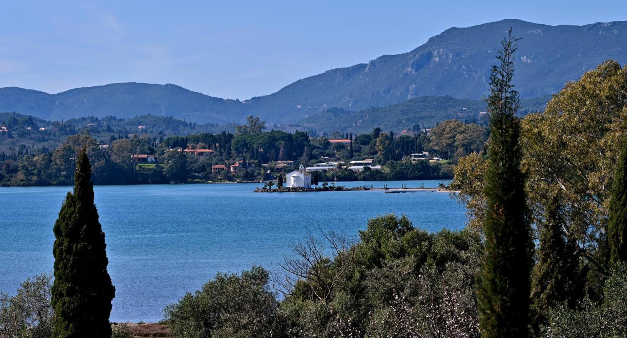 Villa Efterpi Kontokali Esterno foto
