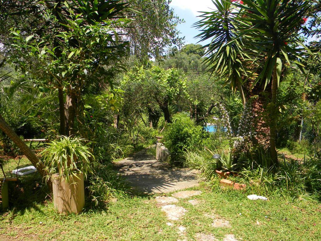 Villa Efterpi Kontokali Esterno foto