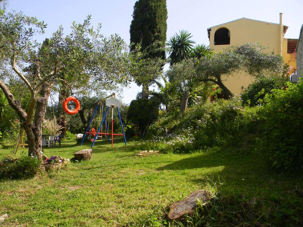 Villa Efterpi Kontokali Esterno foto